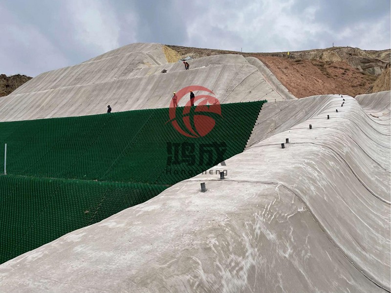 水泥毯矿山修复护坡