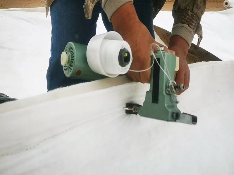 短丝针刺无纺土工布